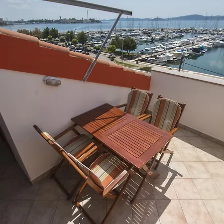 Onorina Apartment *